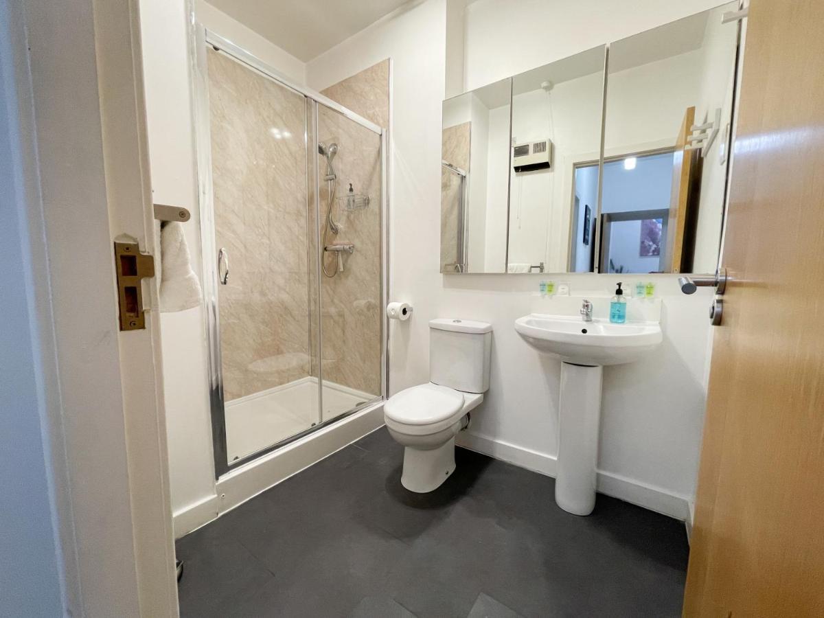 Exquisite 2Br Flat Near Central Train Station 글라스고 외부 사진
