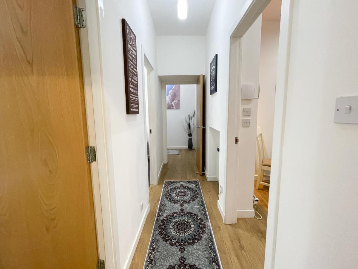 Exquisite 2Br Flat Near Central Train Station 글라스고 외부 사진